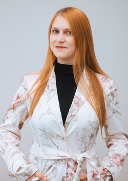 Комина Елена Павловна 