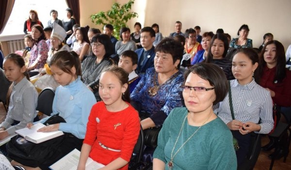 Сохраняя родную речь